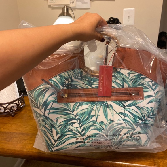 Bag - Picture 2 of 7